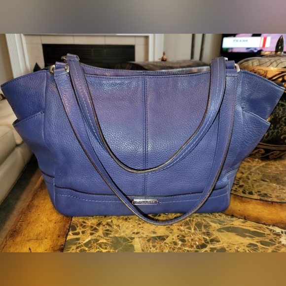 COACH  BLUE LEATHER BAG - Picture 7 of 11